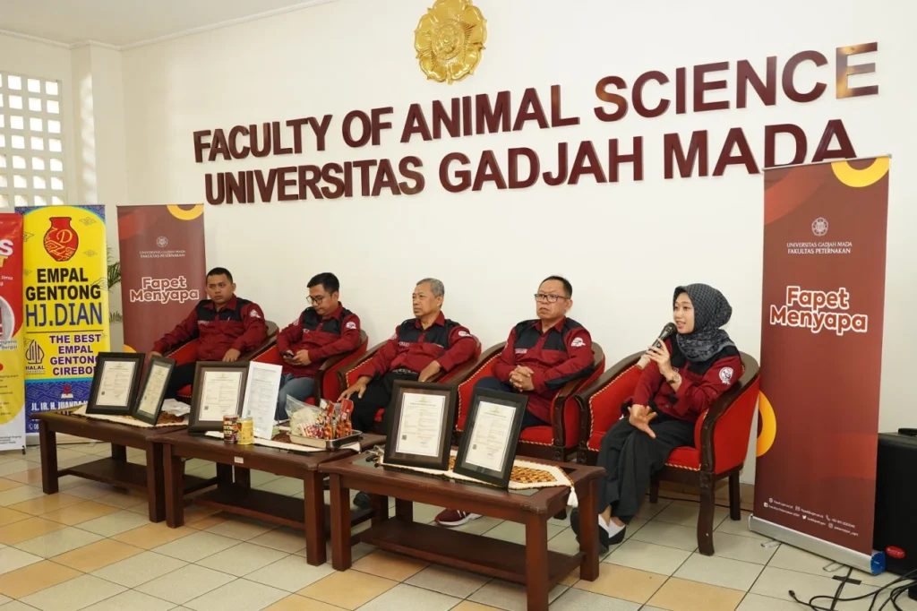 Alat deteksi cepat kandungan babi pada makanan karya UGM.