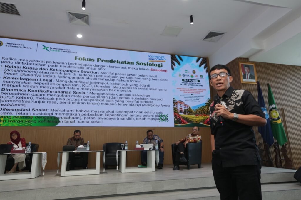 Yusak Maryunianta, peneliti sosial ekonomi Universitas Sumatra Utara (USU), dalam Diskusi Uji Publik di Kampus USU Medan, Selasa (15 September 2026).